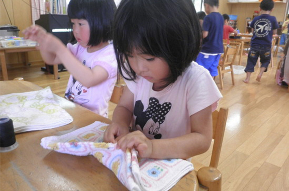 6月  手縫いのぞうきん、ちくちく．．．